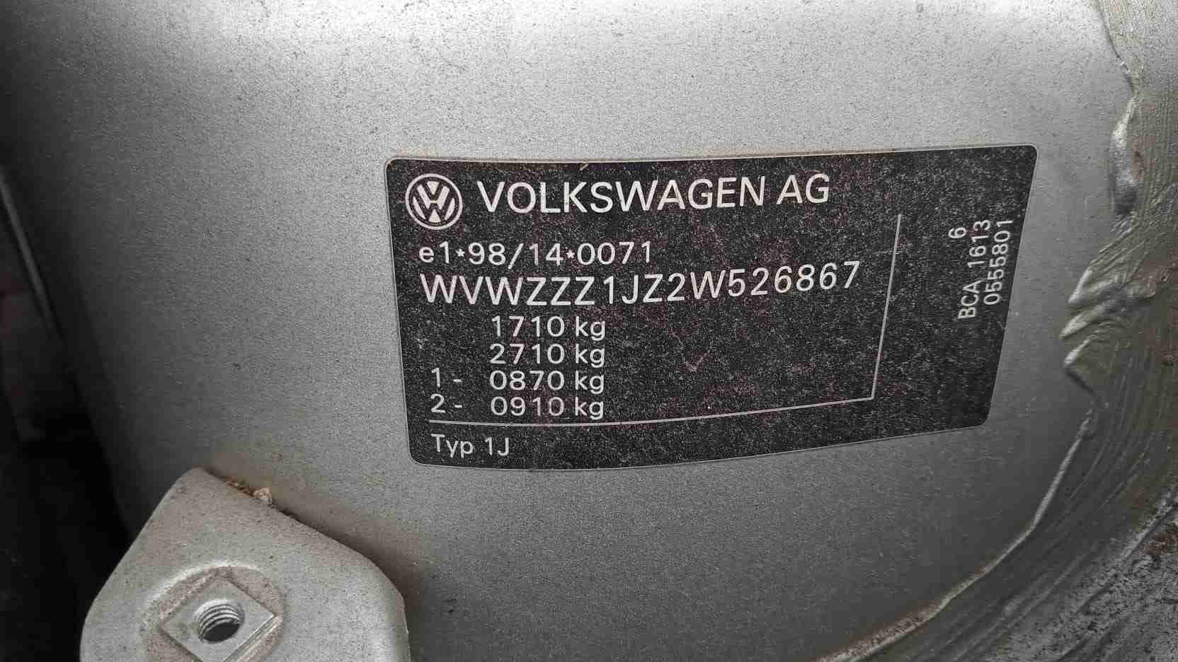  Volkswagen Golf